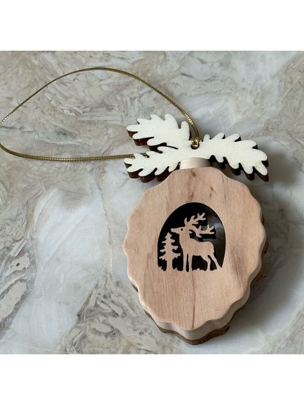 HANDMADE CHRISTMAS ORNAMENT. - Picture 2 of 3